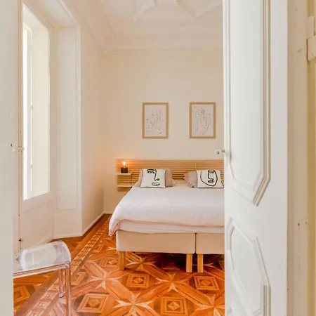 Apartament Heart Of 3-br Only 100m From The Palais Des Festivals *