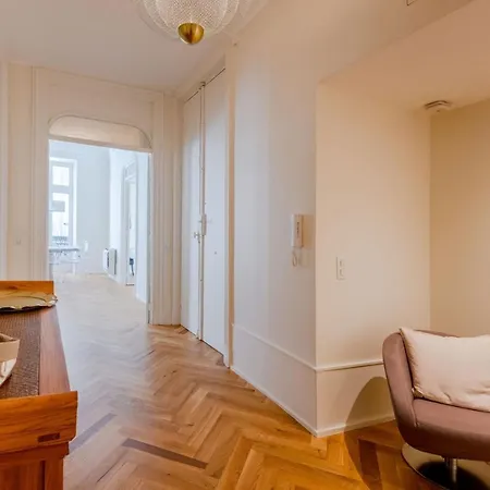 Heart Of 3-br Only 100m From The Palais Des Festivals アパート